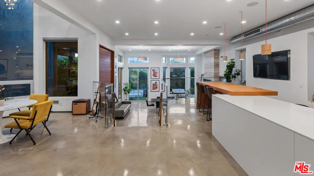 4411 Roma Court, Marina Del Rey, California 90292 home-pic-15